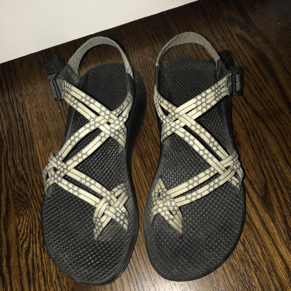 Used chacos! In good condition!